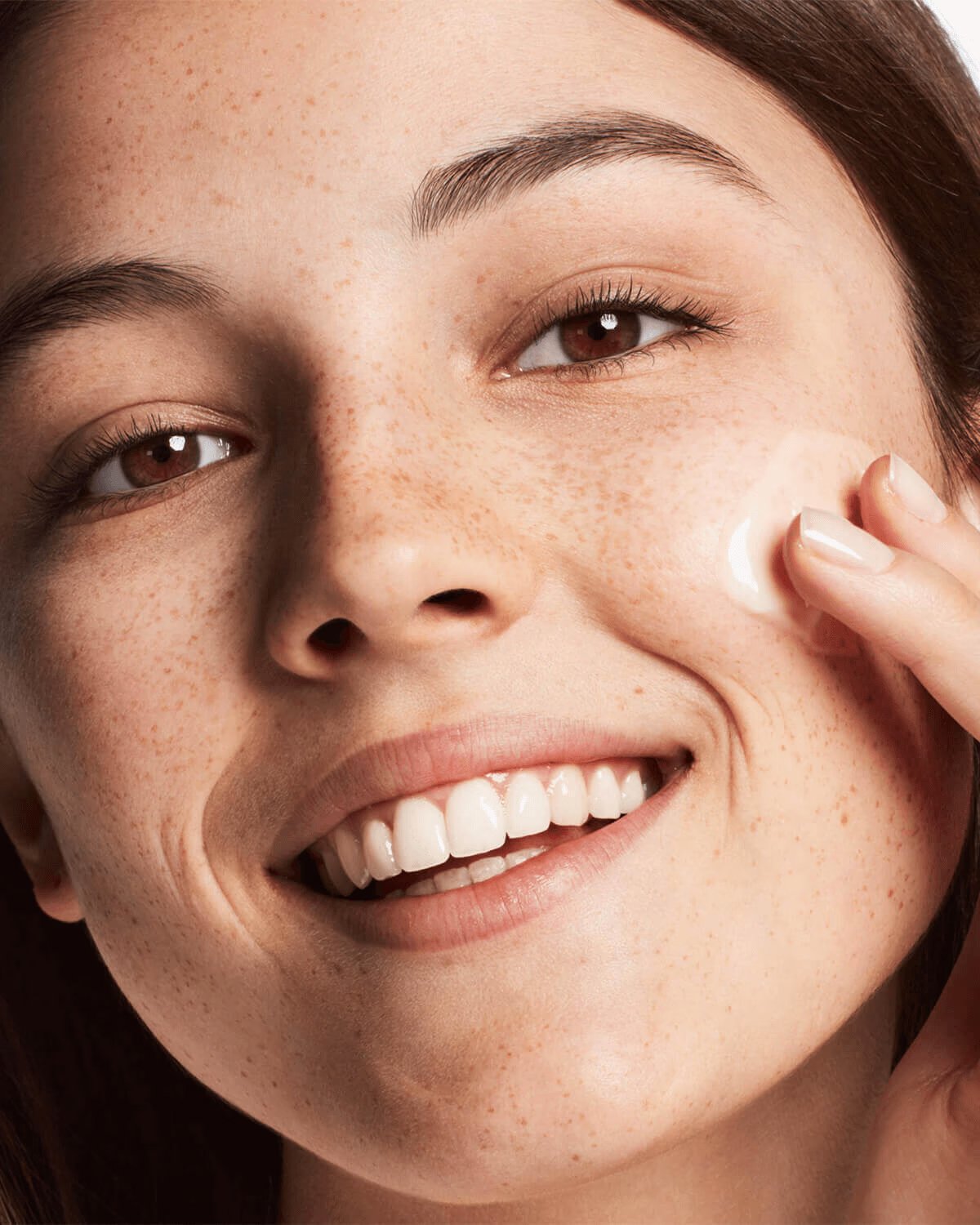 CLINIQUE Dramatically Different Moisturizing Gel 125ml - Image 2